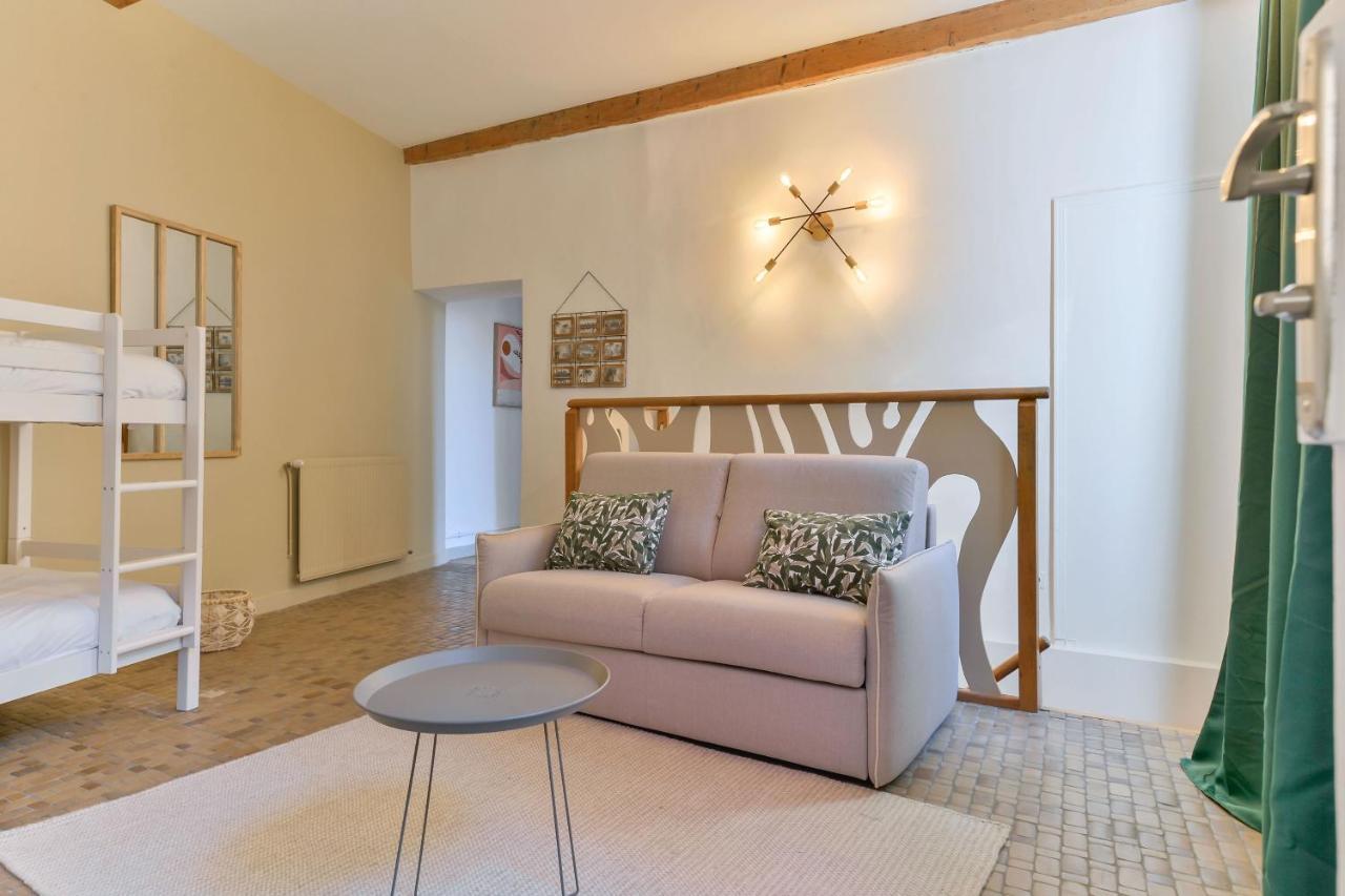 Beau Duplex Avec Jardin Et Vue Apartment Лион Екстериор снимка